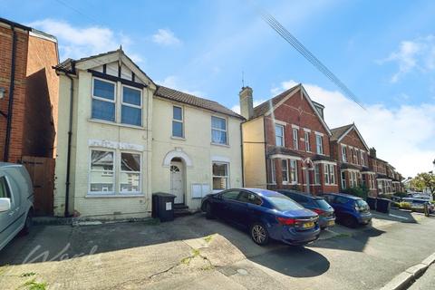 1 bedroom maisonette to rent, Hectorage Road Tonbridge TN9