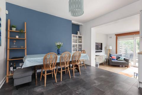 109 Silverknowes Gardens, Edinburgh, EH4 5NG