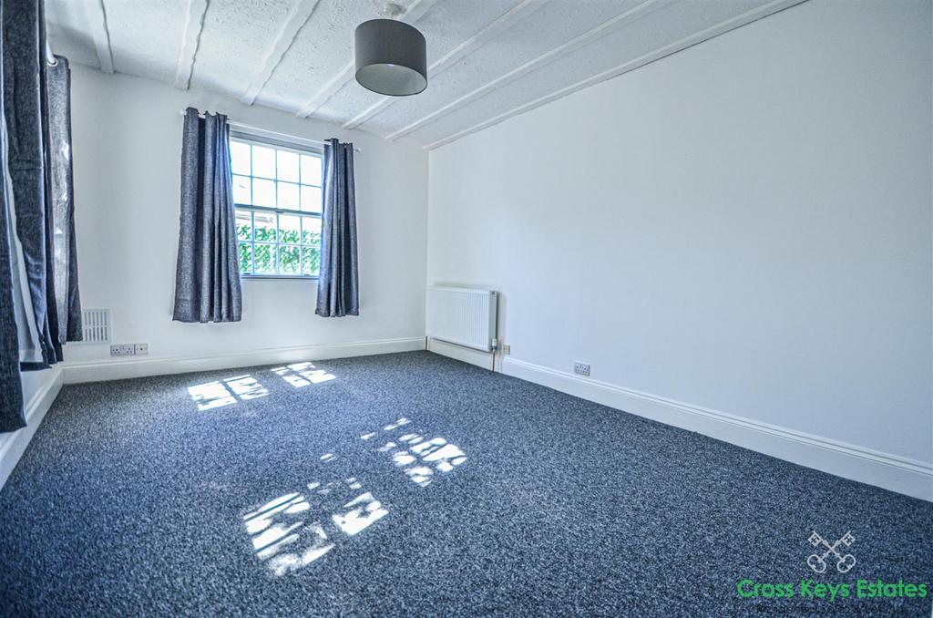 Sitting/Dining Room
