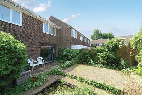 undefined, Belmore Park, Ashford TN24