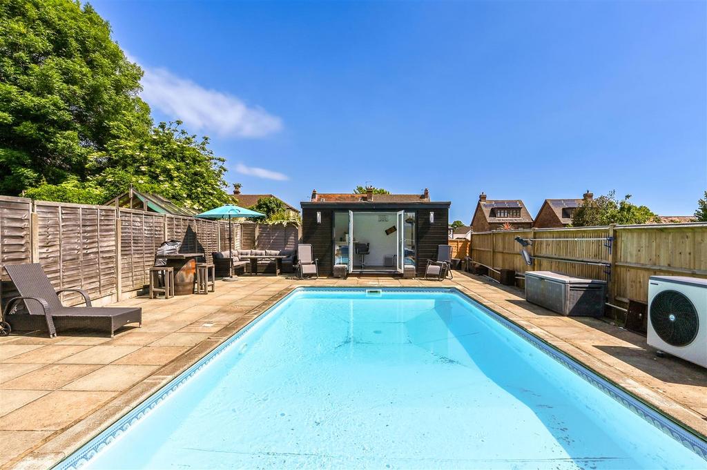 Sketch Ph36 5942646.jpg