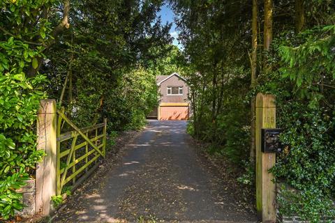 4 bedroom detached house for sale, Portsmouth Road, Horndean