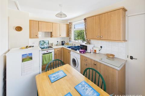 2 bedroom semi-detached bungalow for sale, Harwich Road, . FY8