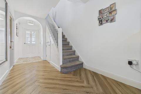 86 Bridgewater Way, Ravenfield, Rotherham, S65 4GH