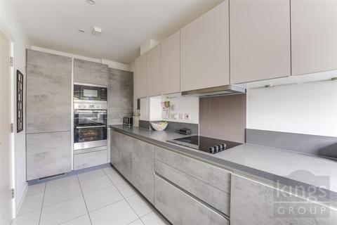 32 Iceni Square, Harlow, CM18 7FL
