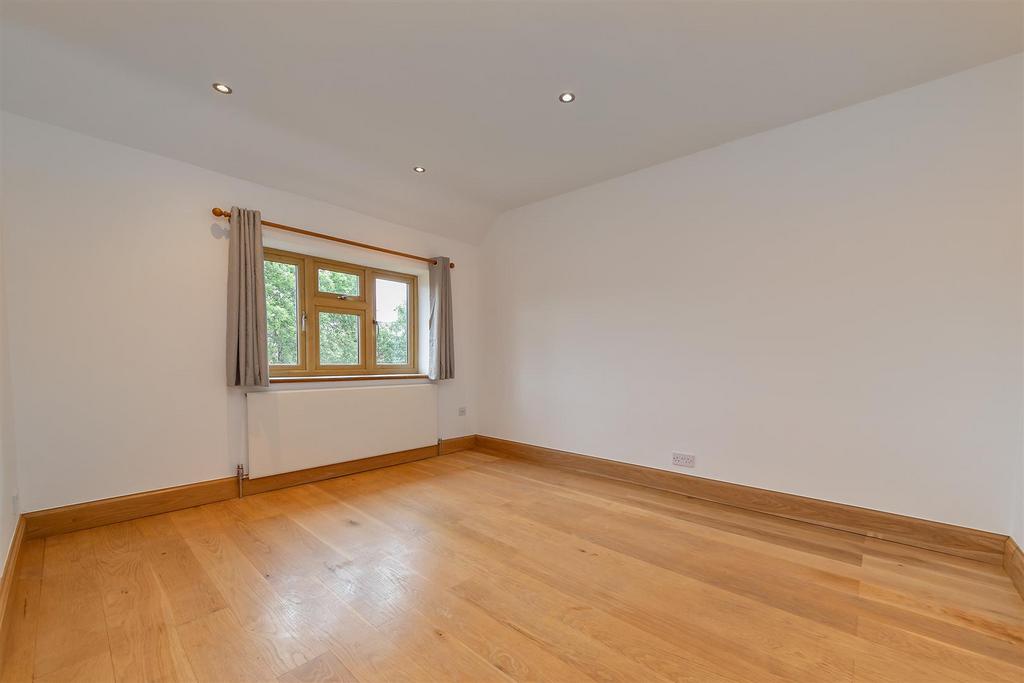 14 Henderson Place-39.jpg