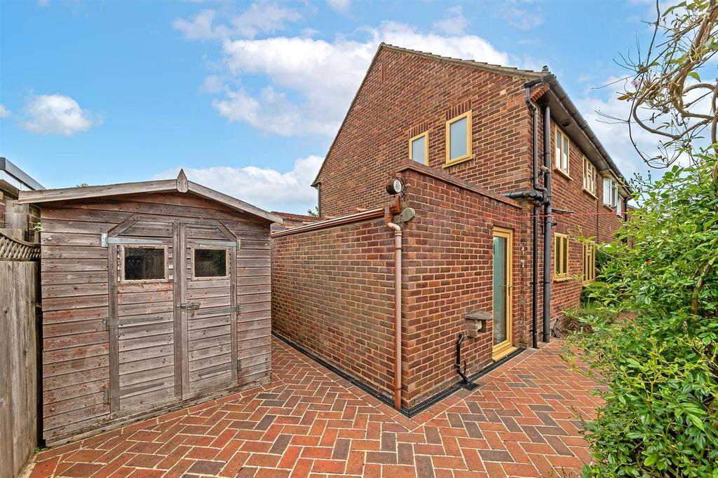 14 Henderson Place-49.jpg