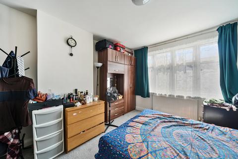 15 Marsh Avenue, Mitcham, CR4 2JN
