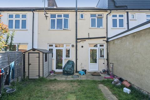 15 Marsh Avenue, Mitcham, CR4 2JN