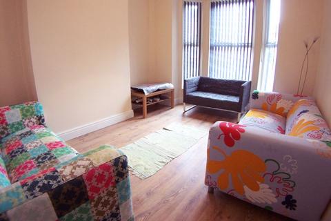 21 Hessle Place, Leeds, LS6 1EU