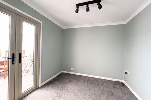3 bedroom semi-detached house for sale, SOUTH VIEW, HOLTON LE CLAY