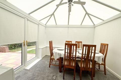 3 bedroom semi-detached house for sale, SOUTH VIEW, HOLTON LE CLAY