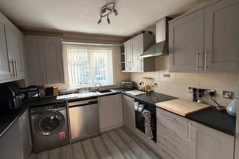 6 Hill Fold, Dawley Bank, Telford, TF4 2QE