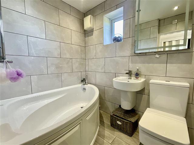 Downstairs' Bathroom