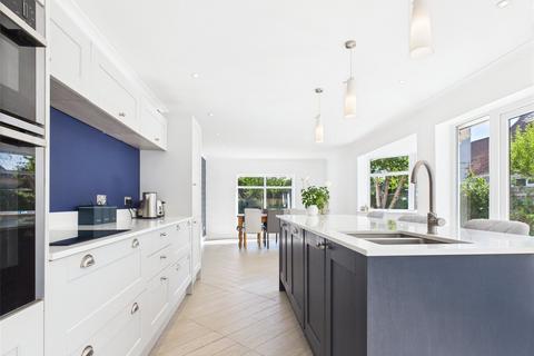 4 bedroom bungalow for sale, Woodhayes Avenue, Highcliffe, Dorset, BH23