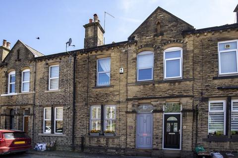10 Shaw Street, Holywell Green, Halifax, HX4 9BE