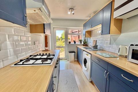 66 Romney Way, Birmingham, B43 7UT