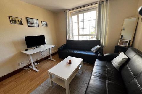 2 bedroom property to rent, Allerton Street , Provost Estate, London N1