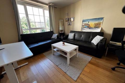 2 bedroom property to rent, Allerton Street , Provost Estate, London N1