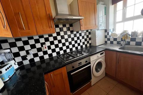 2 bedroom property to rent, Allerton Street , Provost Estate, London N1