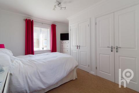 17 Avocet Walk, Iwade, Sittingbourne, ME9 8WS