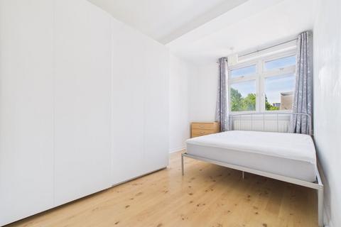 56 Glengarnock Avenue, London, E14 3BP