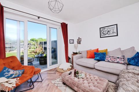 3 bedroom end of terrace house for sale, Farro Drive, North Yorkshire YO30