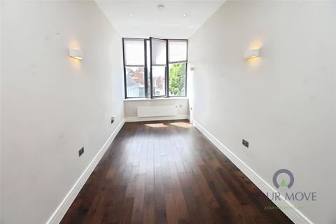 1 bedroom flat to rent, High Street, Bedfordshire MK40