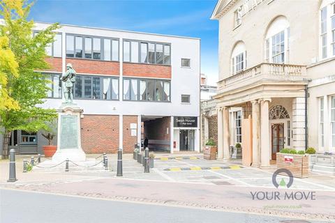 1 bedroom flat to rent, High Street, Bedfordshire MK40