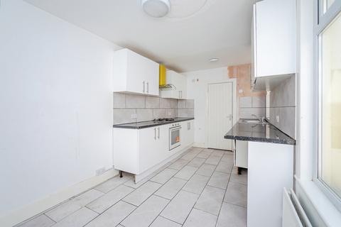 4 bedroom terraced house for sale, Toronto Road, Kent ME7