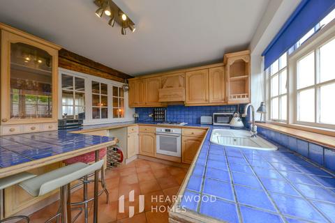 3 bedroom semi-detached house for sale, Church End, Sandridge, St. Albans, AL4 9DL