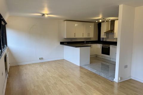 2 bedroom flat for sale, BRITTEN CLOSE CHANDOS WAY, GOLDERS GREEN, NW11