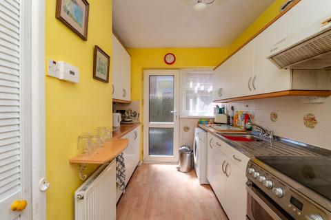 10 Creedy Road, Crediton, EX17 1EW