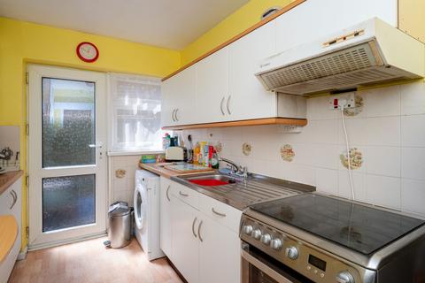 10 Creedy Road, Crediton, EX17 1EW