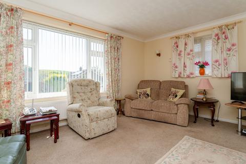 10 Creedy Road, Crediton, EX17 1EW