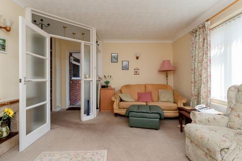 10 Creedy Road, Crediton, EX17 1EW