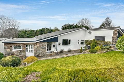 4 bedroom detached bungalow to rent, Wrigglebrook, Kingsthorne
