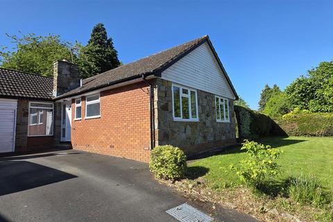 3 bedroom semi-detached bungalow to rent, Parsons Walk, Pembridge, Leominster
