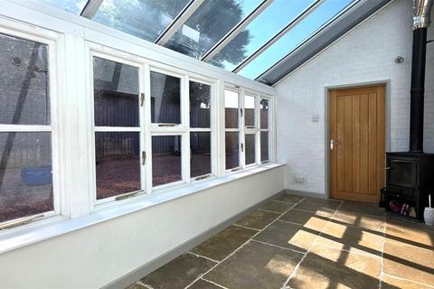 3 bedroom house to rent, Rhystone Lane, Lugwardine, Hereford