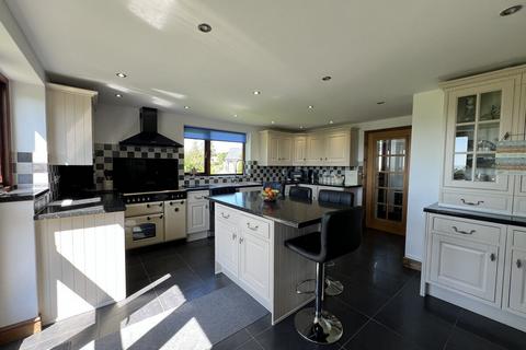 undefined, Talwrn, Llangefni, Anglesey, LL77