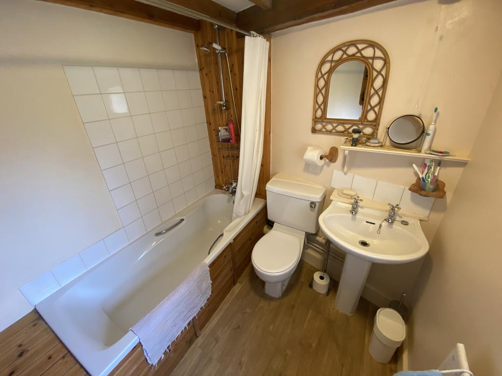 Ground floor bathroom