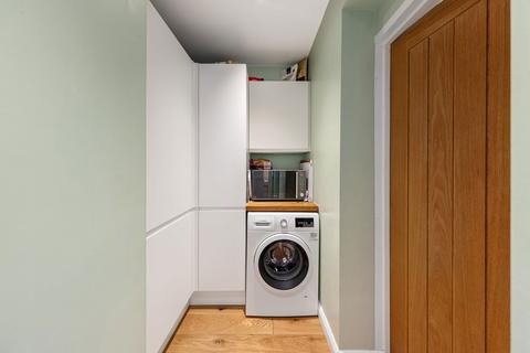4 Aviemore Close, Beckenham, BR3 3ET