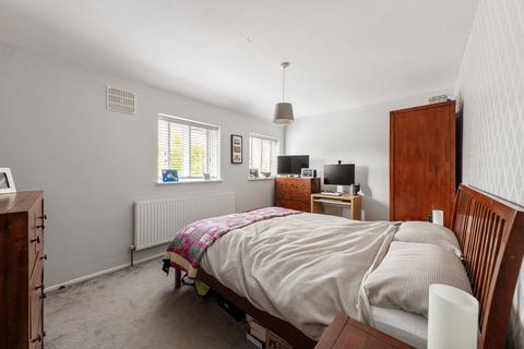 4 Aviemore Close, Beckenham, BR3 3ET