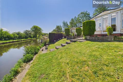 2 bedroom park home for sale, Lodgefield Park, Stafford ST17