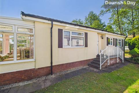 2 bedroom park home for sale, Lodgefield Park, Stafford ST17