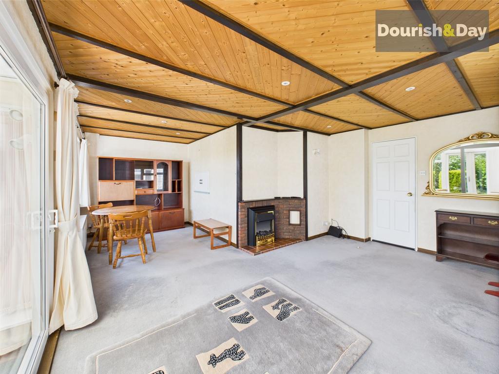 Open Plan Lounge Diner