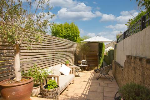 23 Gastons Road, Malmesbury, SN16 0BD