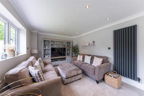 undefined, Royal Gardens, Northwich CW9