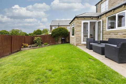5 Portman Close, Stainland, Halifax, HX4 9EB