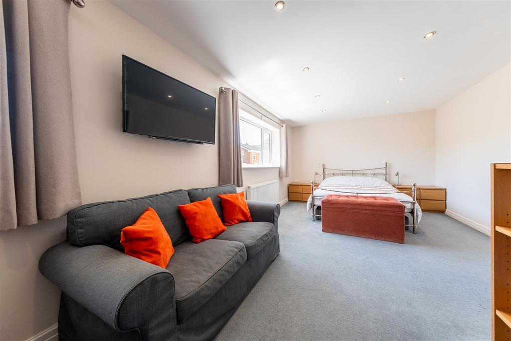 16 The Burrows-020.JPG